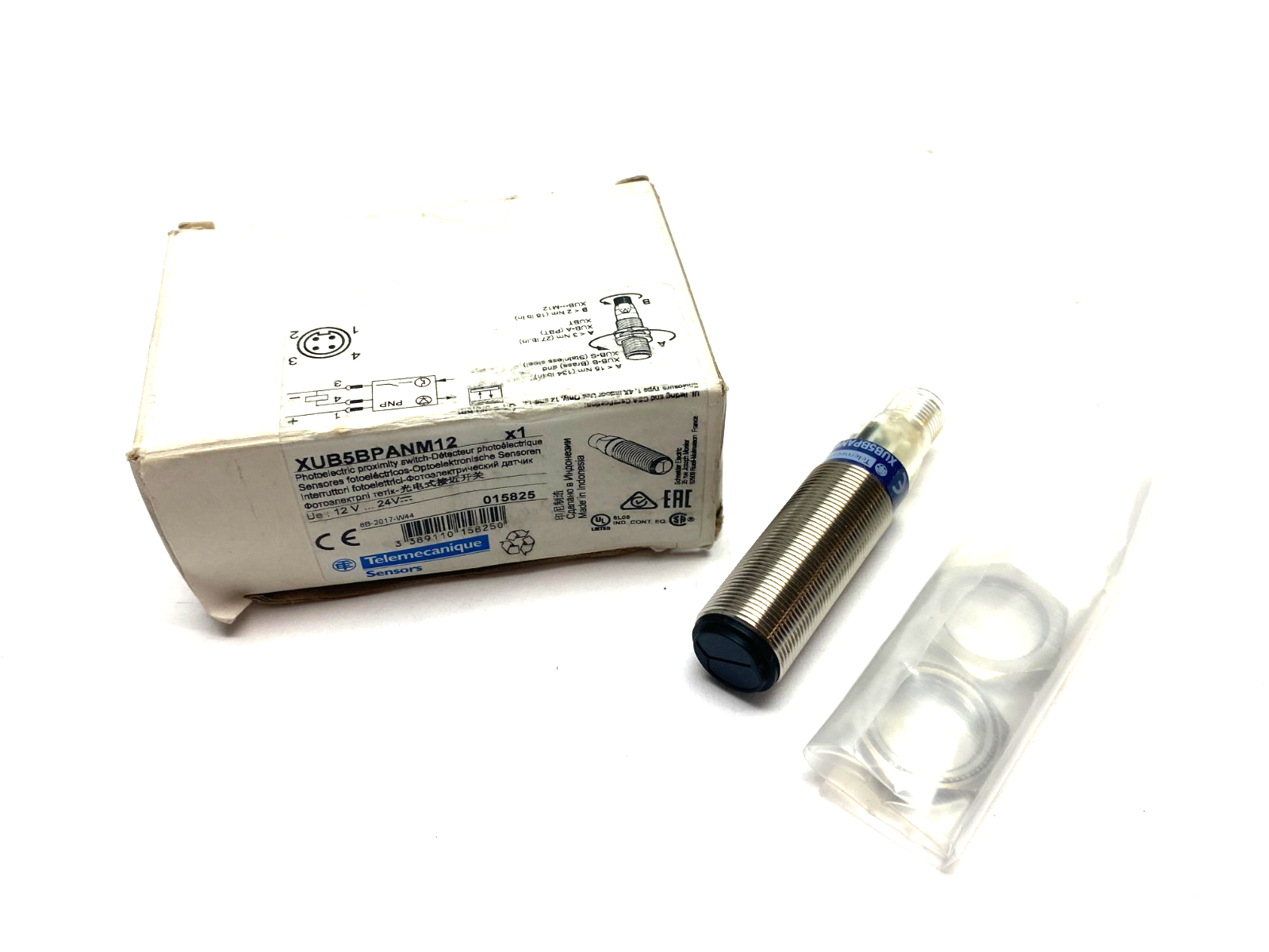 Telemecanique XUB5BPANM12 Photoelectric Proximity Sensor, XU, XUB, Diffuse - Maverick Industrial Sales