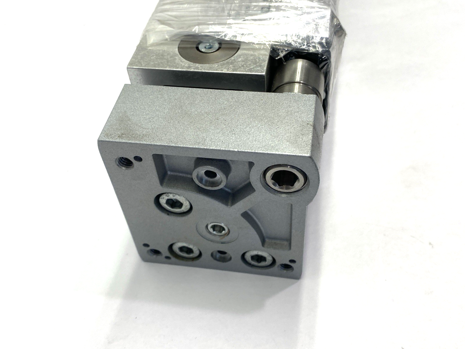 DGC-32-400-GF-PPV-A, 532448 | Festo DGC-32-400-GF-PPV-A Linear Actuator 32mm Bore 400mm Stroke 532448 - New – Open Box - Maverick Industrial Sales