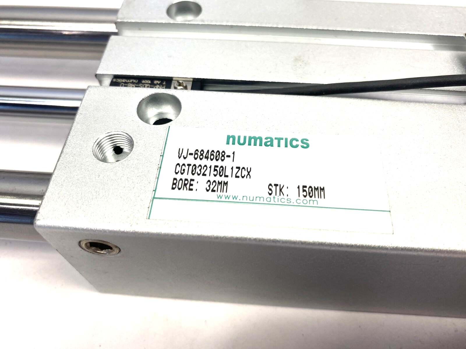 Numatics CGT032150L1ZCX Cylinder Table 32mm Bore 150mm Stroke VJ-684608-1 - Maverick Industrial Sales