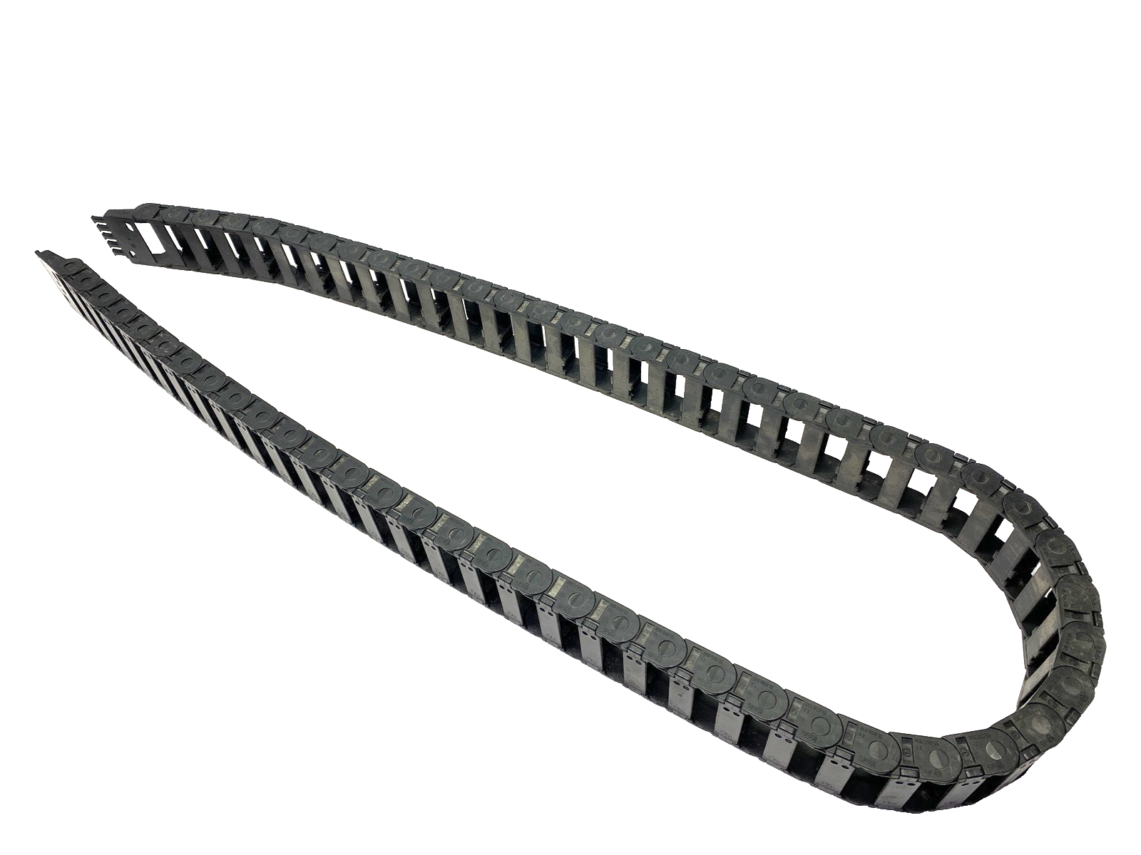 15.050.100 | Igus E-Chain Assembly 6' Overall Length - Used - Maverick Industrial Sales