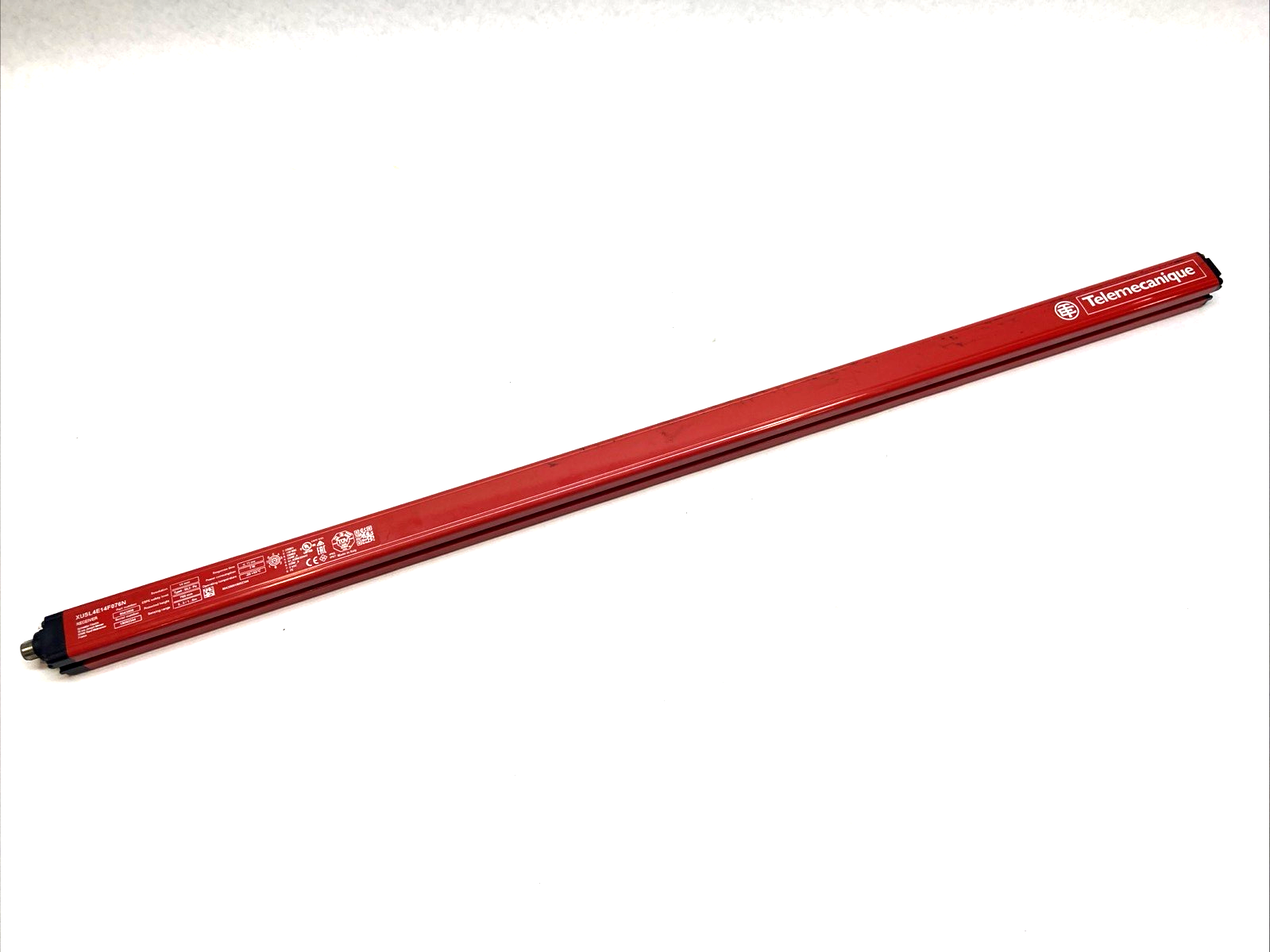 XUSL4E14F076N | Telemecanique Safety Light Curtain Receiver 8043009 - Used - Maverick Industrial Sales