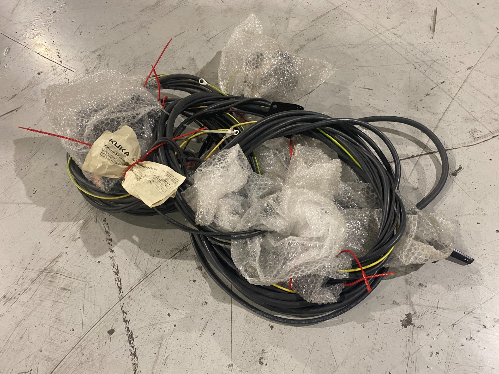 Kuka 326287 Robot Cable Assembly INT 084ST2900 - Maverick Industrial Sales