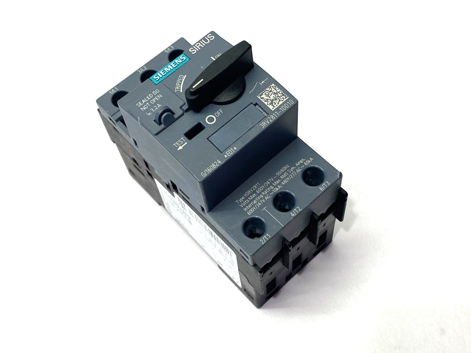 Siemens 3RV2811-1DD10 SIRIUS Circuit Breaker 690V 3.2A MISSING PLASTIC COVER - Maverick Industrial Sales