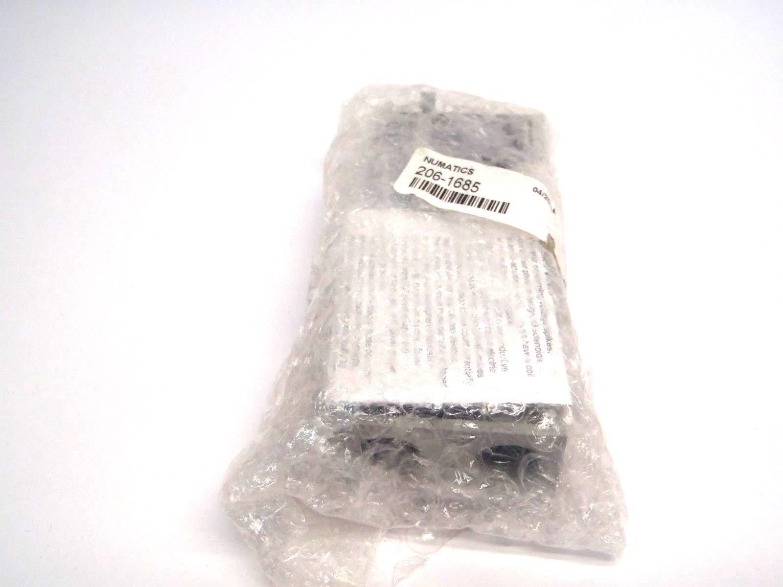 206-1685 | Numatics Manifold Block 3/8 Inch NPT DBL-Z Board With Ribbon Cable - New – Open box - Maverick Industrial Sales