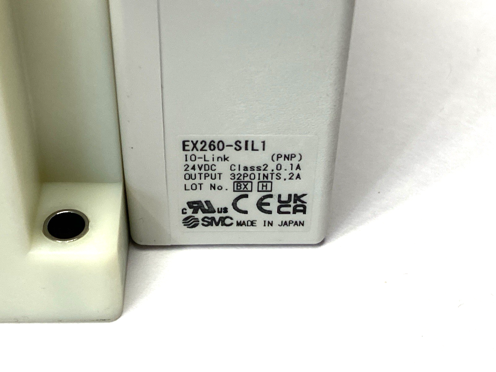 SMC SS5Y3-60-14B Pneumatic Manifold Assembly w/ EX260-SIL1 IO-Link M12 Connector - New – Open box - Maverick Industrial Sales