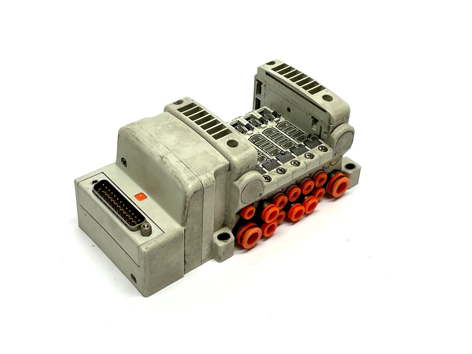 VV5QC11-05N3FD0-S | SMC Plug-In Manifold Assembly - New - Maverick Industrial Sales