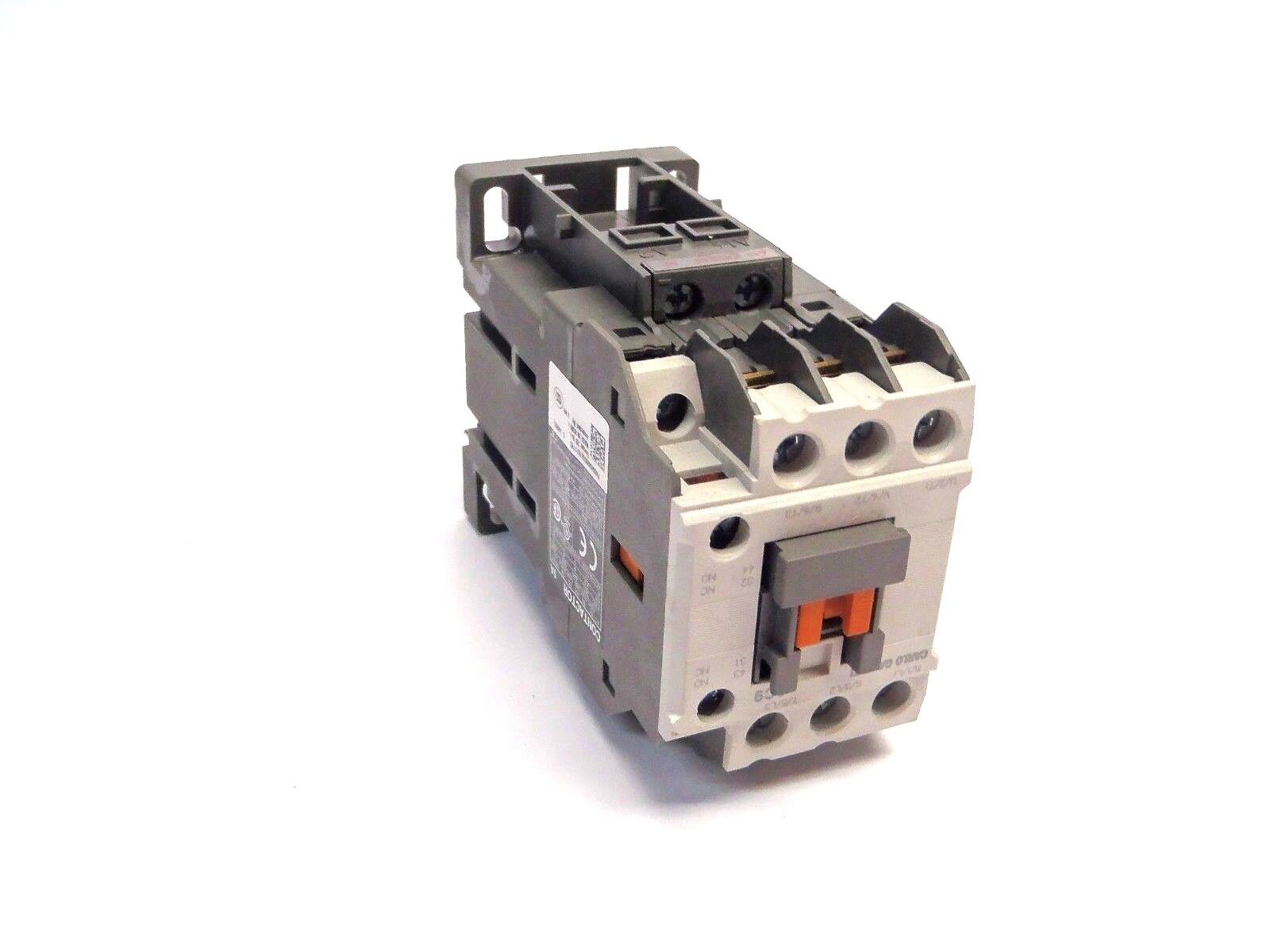 Carlo Gavazzi CC9 9A Amp Contactor 24VDC Nema 00 1PH, 3PH Aux A600, P600 - Maverick Industrial Sales
