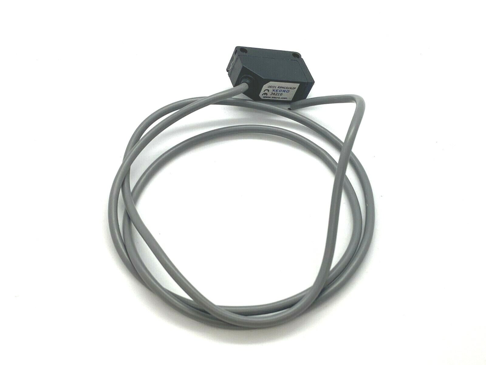 OD31 R9NCO/A2P | Xecro Photoelectric Sensor 34210- Used - Maverick Industrial Sales