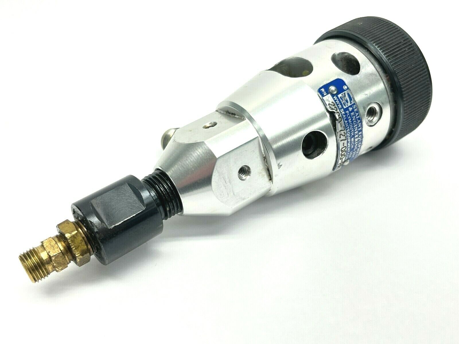 2200-727-000-AA | Sealant Equipment Dispense Valve 4000 PSI - Used - Maverick Industrial Sales