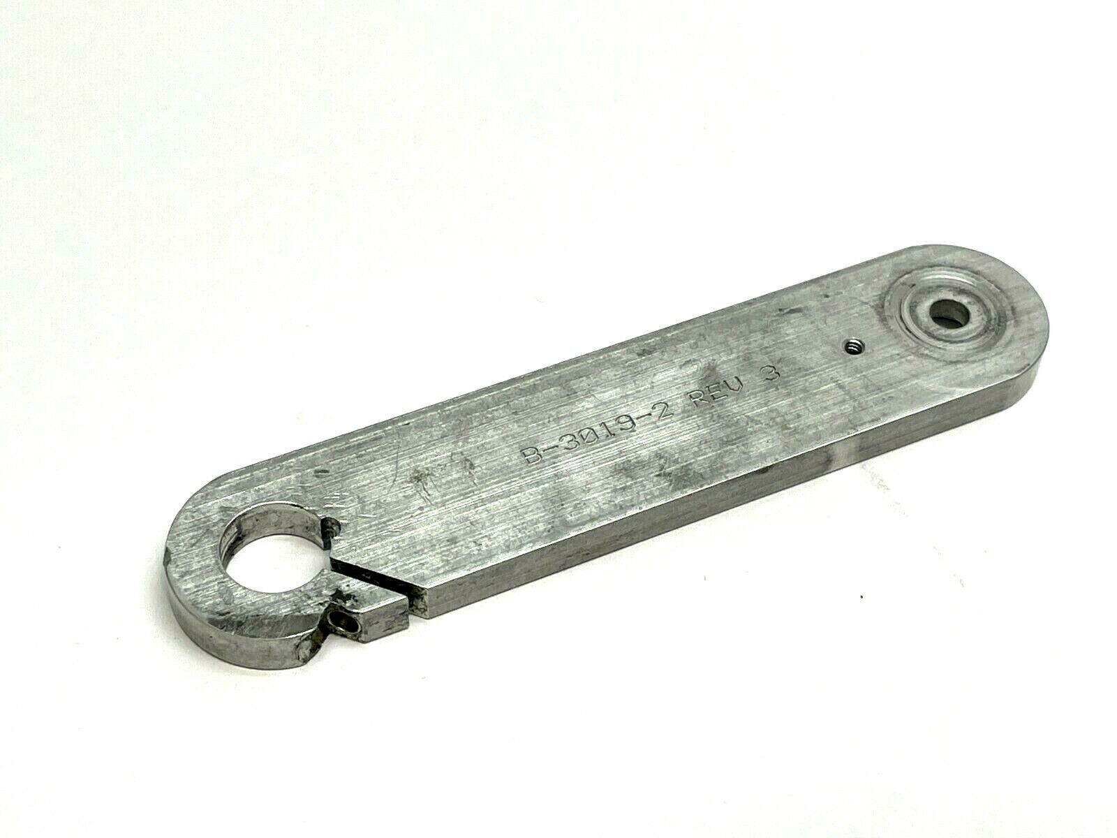 B-3019-2 | Automotion Technologies Support Arm 4-5/8" Length - Used - Maverick Industrial Sales