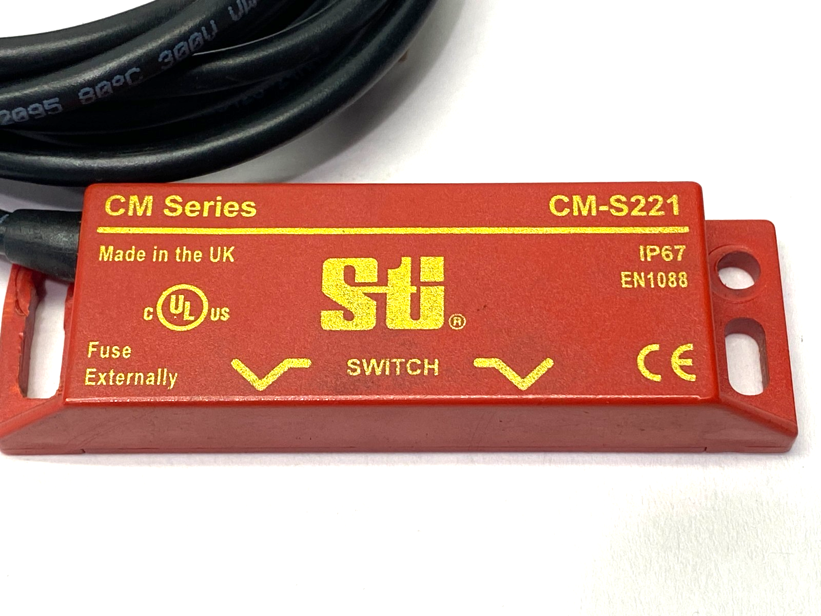 CM-S221PC5 | STI Omron Magnetic Non-Contact Interlock Door Switch IP67 51626- Used - Maverick Industrial Sales