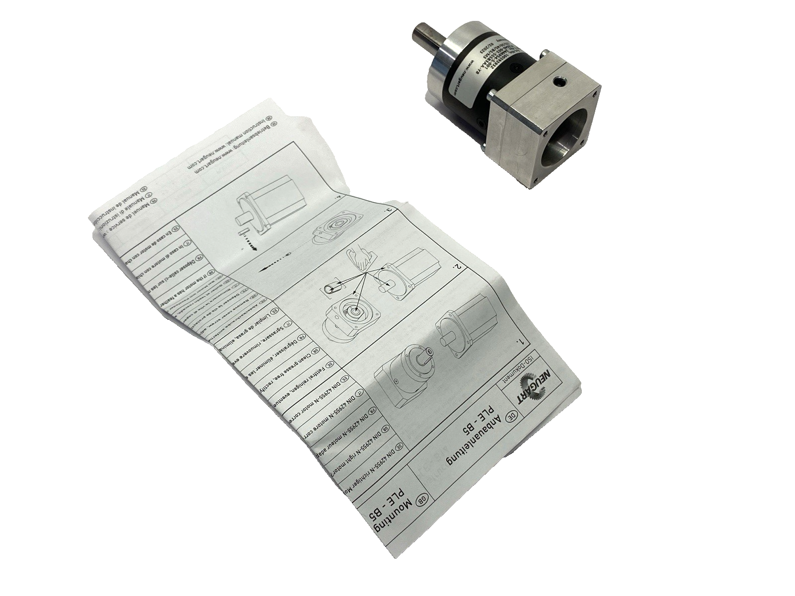 Neugart PLE040-003-SSSB3AA-Y8/25/30/45/B5/M3 Planetary Gear Motor 100393932 - New – Open box - Maverick Industrial Sales
