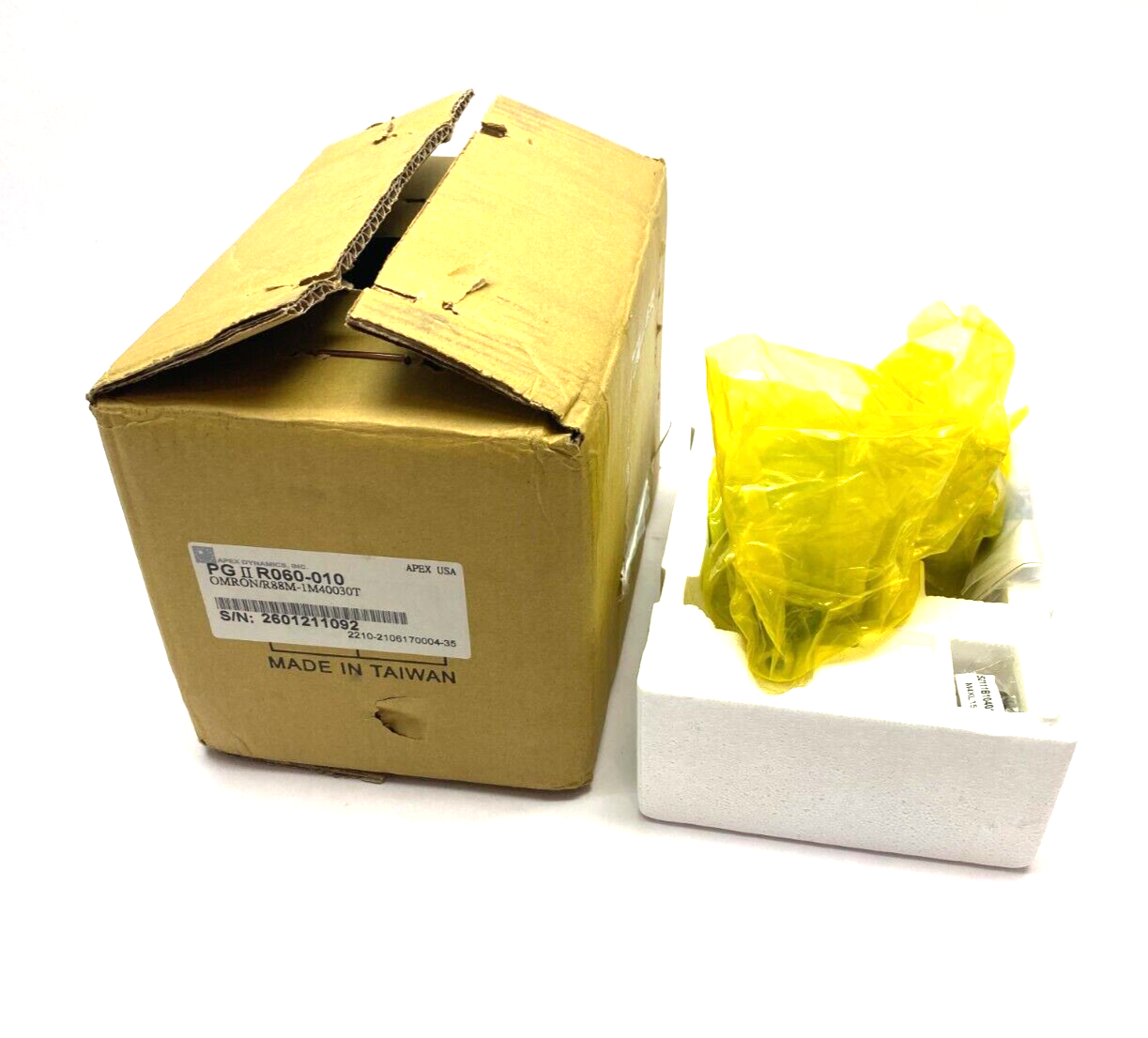 Apex Dynamics PGII-R060-010 High Precision Right Angle Gearbox 10: 1 Ratio - New – Open box - Maverick Industrial Sales