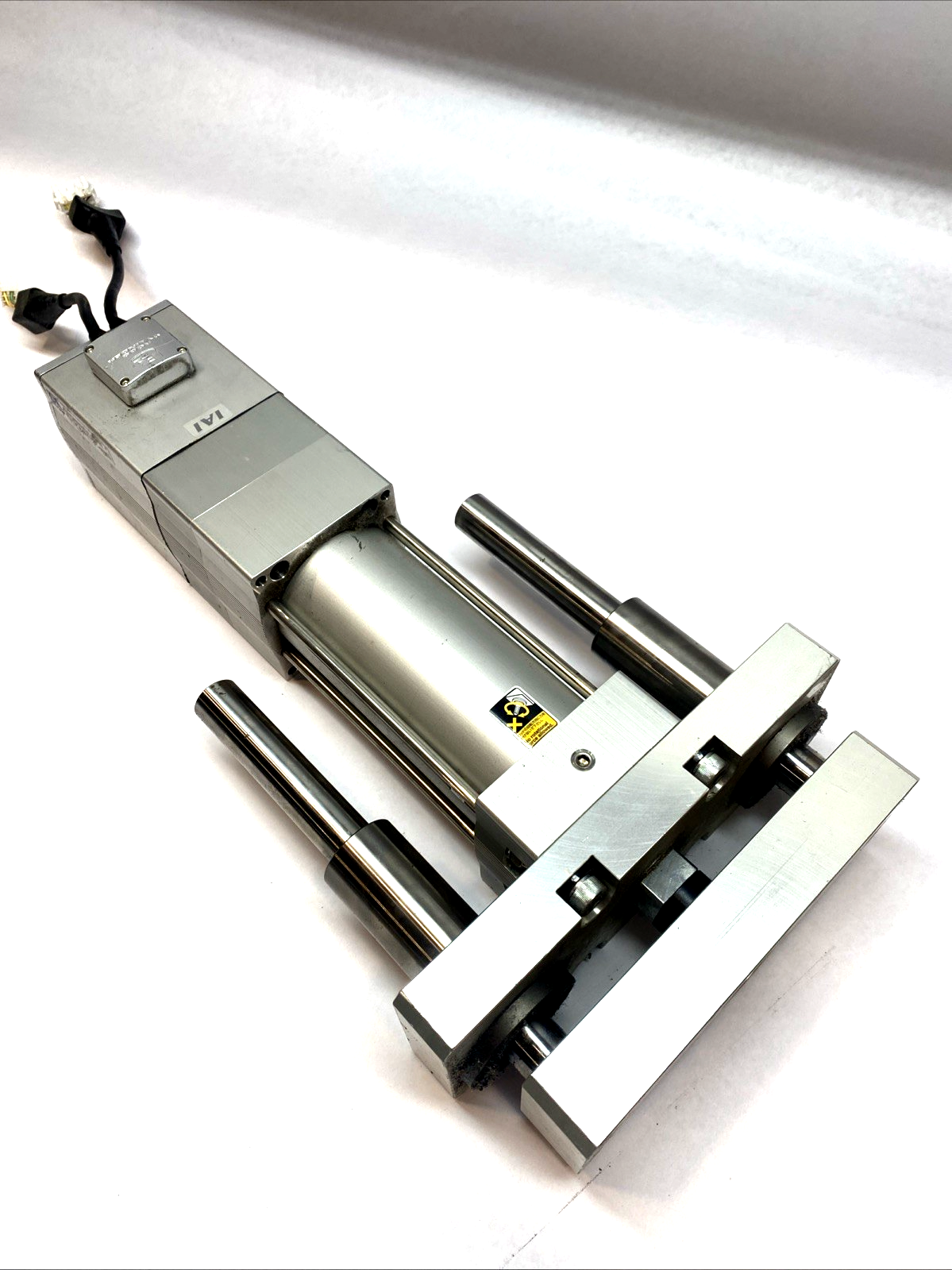 RCP2-RA10C-I-86P-2.5-50-P2-R05-B-SP | IAI Rod Type Electric Actuator w/ Brake - Used - Maverick Industrial Sales