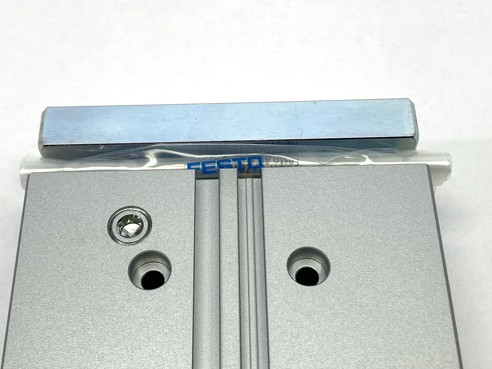 Festo DFM-25-100-P-A-GF Pneumatic Guided Drive Cylinder 25mm Bore 170853 - Maverick Industrial Sales