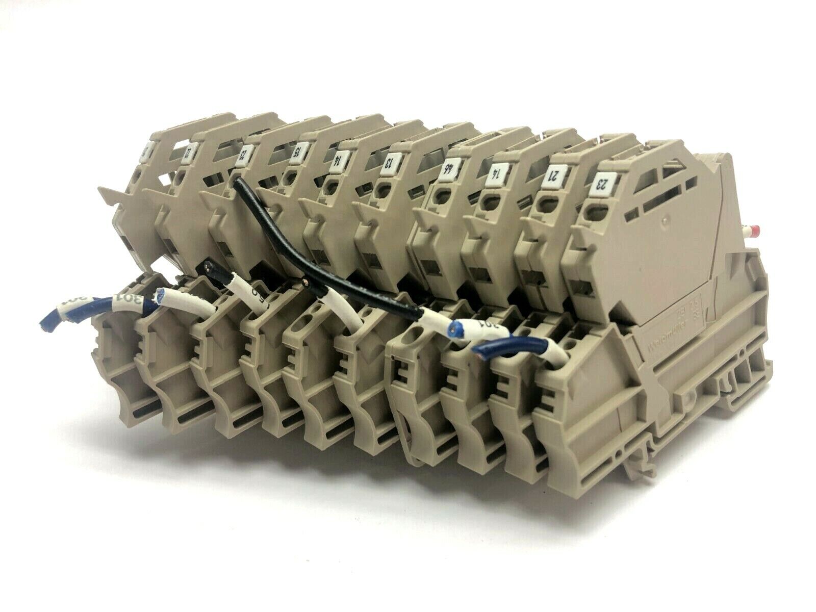 Weidmuller ZSI 2.5 Tan Din Rail Terminal 2.5 mm Sq. 500V LOT OF 10 - Used - Maverick Industrial Sales