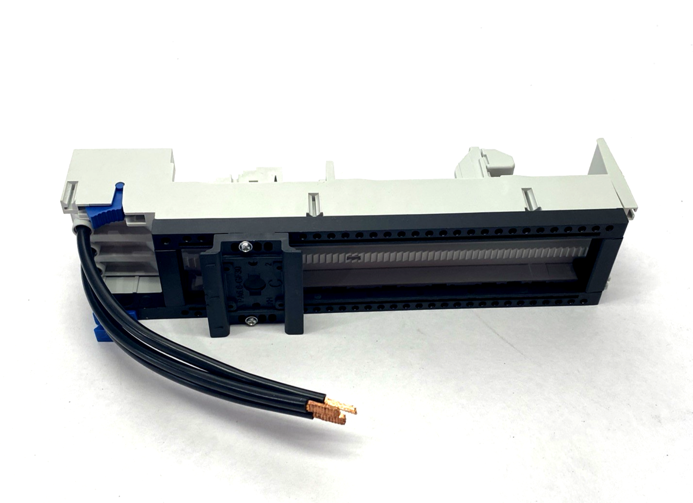 Rittal SV 9340.350 OM Adapter 32A 690V 10 AWG 9340350 - New – Open box - Maverick Industrial Sales