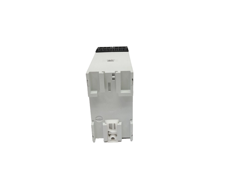 Banner AT-GM-13A Two-Hand Control Buttons Safety Relay 115VAC 24VDC 66089 - Maverick Industrial Sales