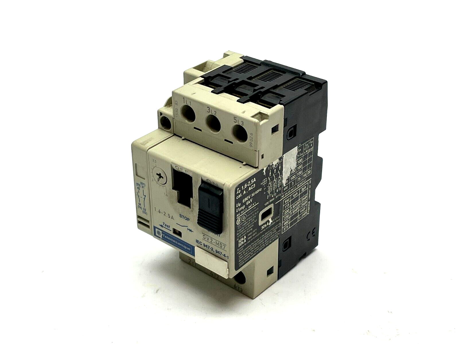 Telemecanique GV2-M07 Motor Circuit Breaker 1.6-2.5A w/ GV2-AN11 Auxiliary Block - Maverick Industrial Sales