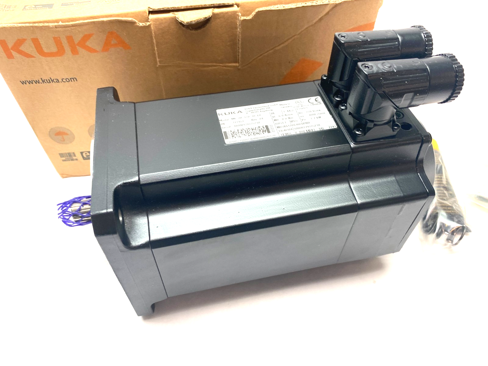 Kuka 00-336-054 EP Servo Motor 1,7kW L0 ME, ME_80_120_30_L0 - New – Open box - Maverick Industrial Sales
