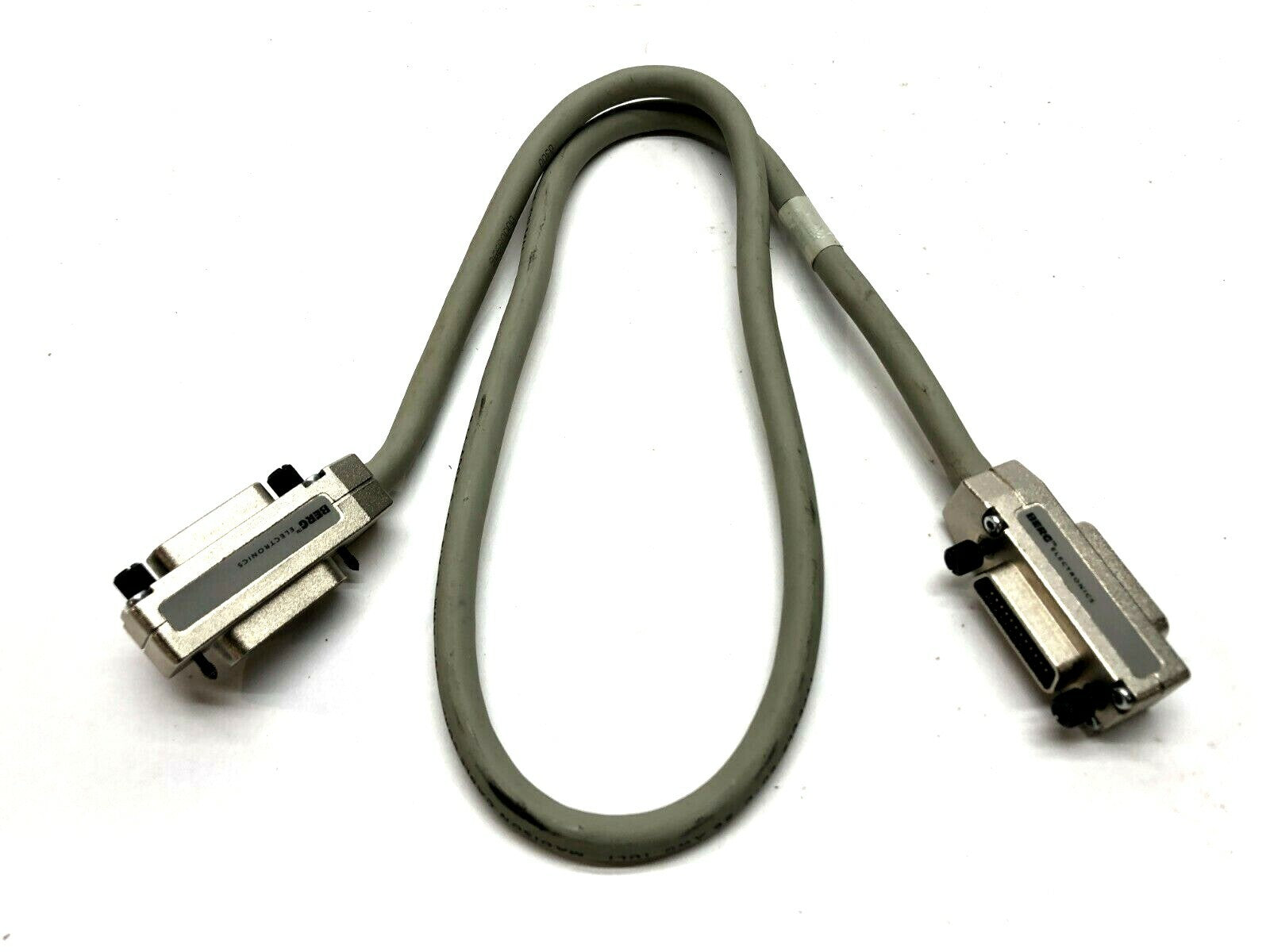 81190-010 | Berg Electronics Interface Cable REV E 1.1m Length FCI/37/01 - Used - Maverick Industrial Sales
