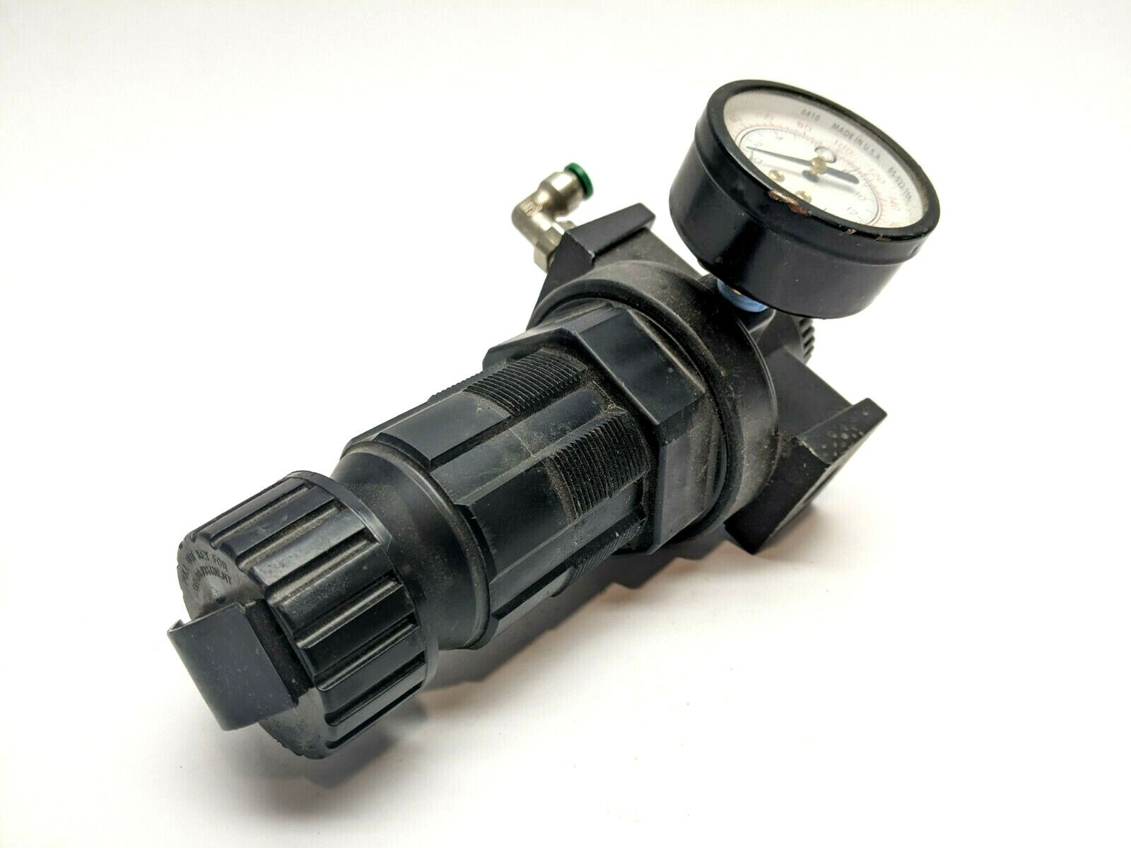 Master Pneumatic R100-2A Regulator Non-Relieving 1/4NPT - Maverick Industrial Sales