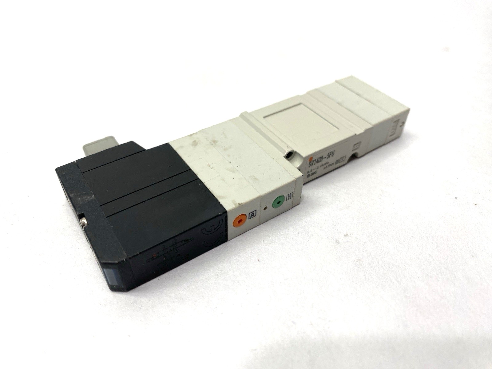 SV1400-5FU | SMC Pneumatic Solenoid Valve 5-Port 24VDC 0.2-0.7MPa - Used - Maverick Industrial Sales