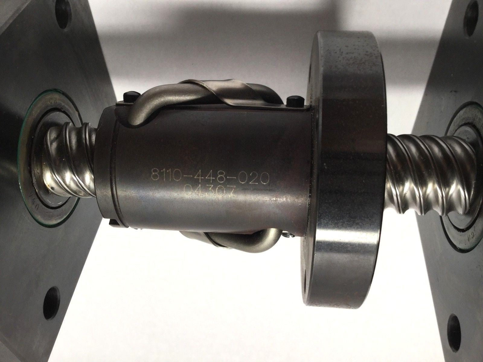 LinTech Ball Screw & Neugart RS100100-S5-N1-W0-F1-M00-C000-E00-B00-L5-100 PLE 80 - New – Open box - Maverick Industrial Sales