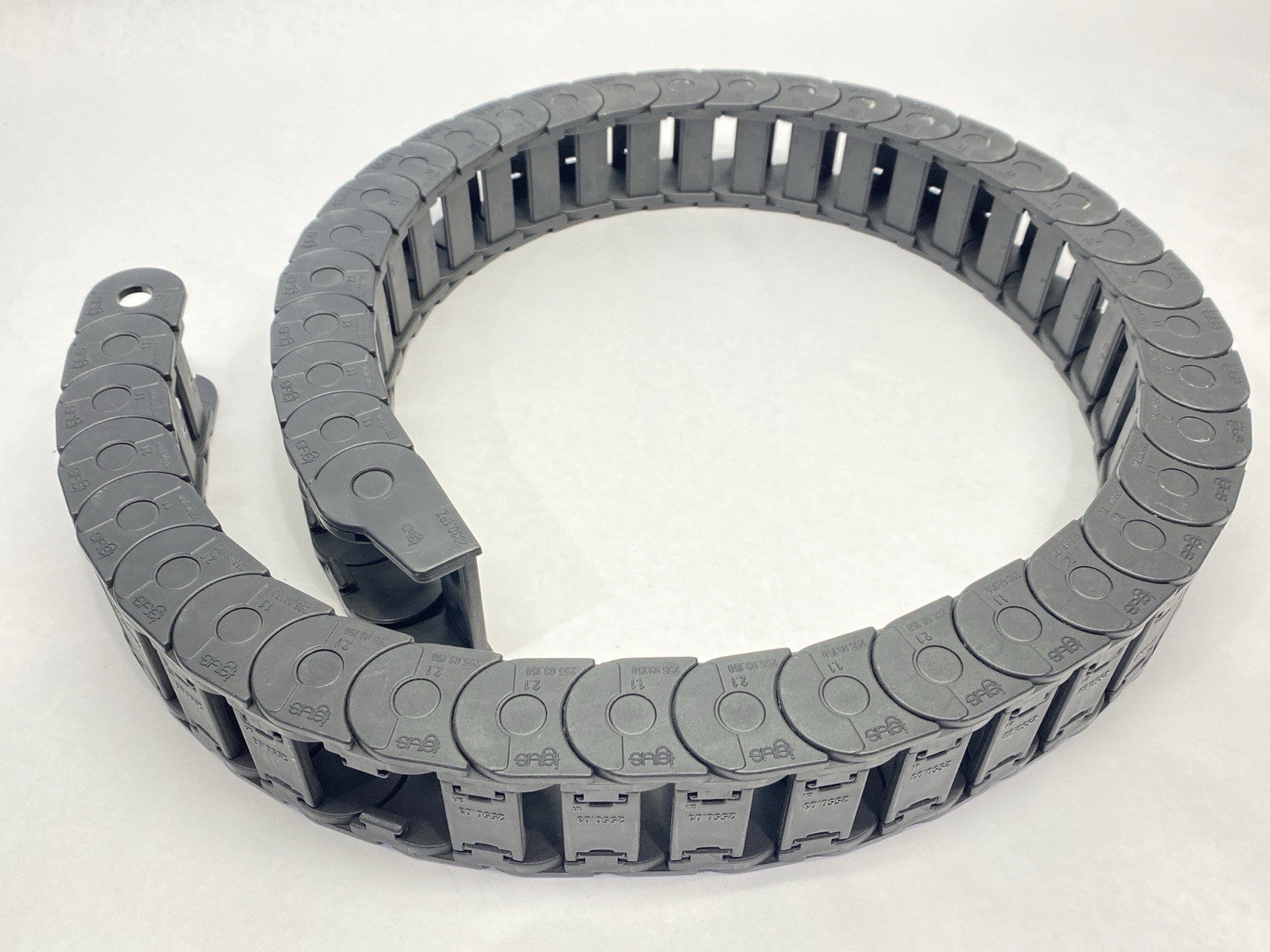 255.03.150.0 | Igus Series 255 Energy Chain 42 Links 3.8ft Length w/ 2030.1PZ - New Other - Maverick Industrial Sales