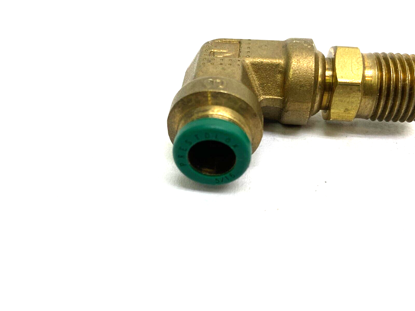 Parker 169PTC-5-4 Prestolok Push-to-Connect Swivel Elbow 5/16" x 1/4" NO SEALANT - New – Open box - Maverick Industrial Sales