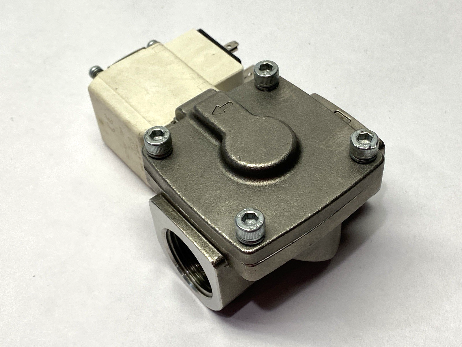 VXD255MJB | SMC Pilot Operated Solenoid Valve 2-Port - New Other - Maverick Industrial Sales