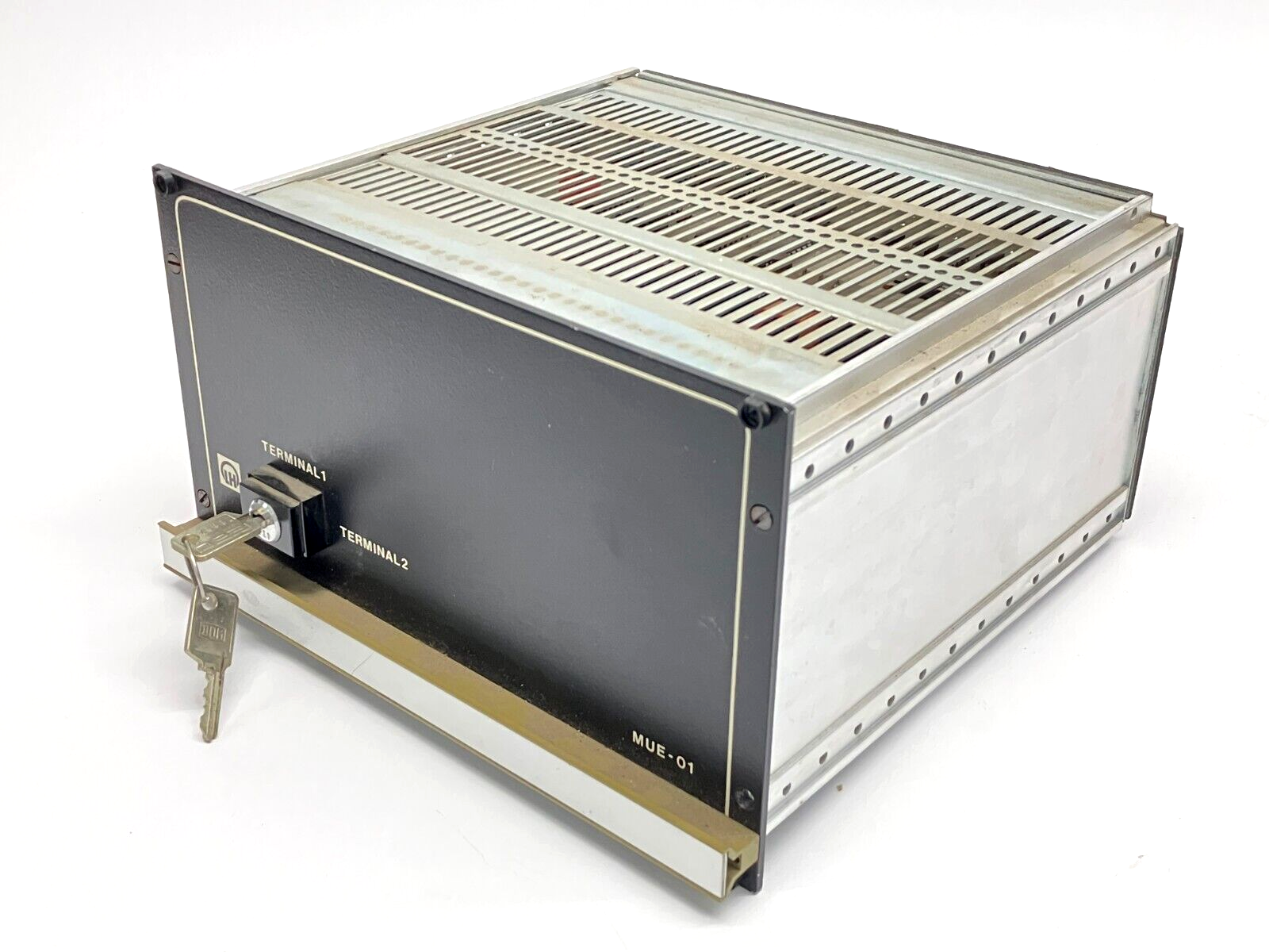 MUE-01 | Leybold-Heraeus w/ LWT-3B - Used - Maverick Industrial Sales