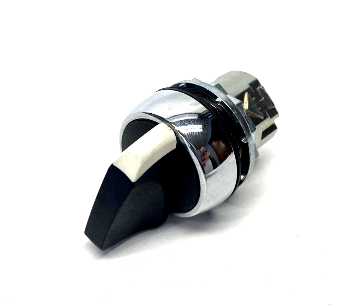 Allen Bradley 800FM-SR22 22mm Selector Switch Operator, 2-Position Momentary - New – Open box - Maverick Industrial Sales