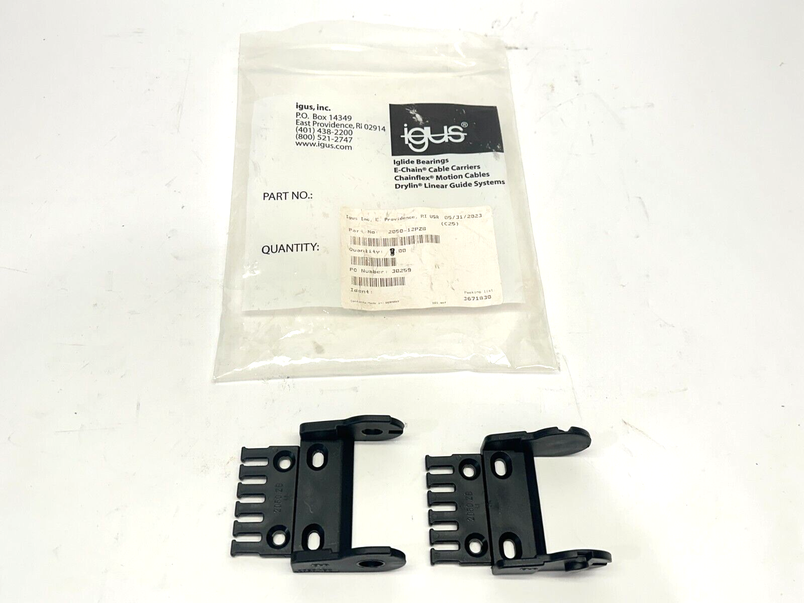 2050-12PZB | Igus Mounting Bracket Medium 73mm - New – Open box - Maverick Industrial Sales