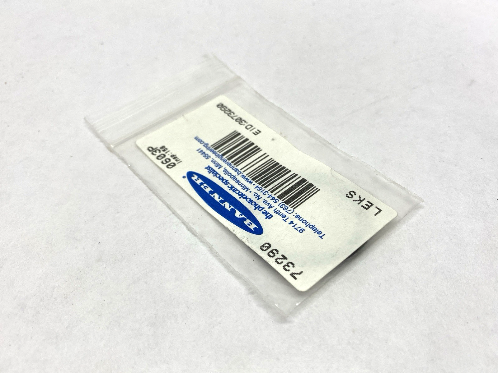 LEKS, 73290 | Banner LEKS Extension Shim Kit 73290 - New - Maverick Industrial Sales