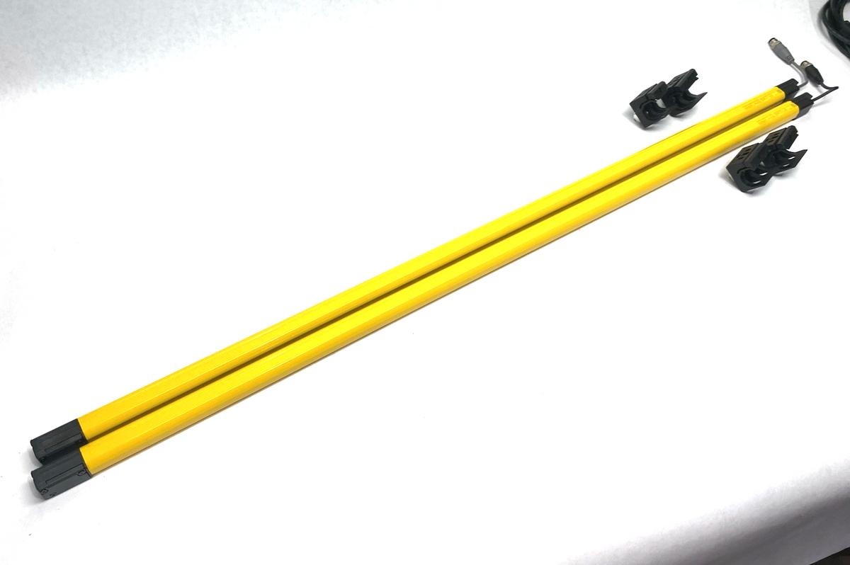 GL-VM103FP | Keyence Safety Light Curtains Finger-protection Type 103 Optical Axes - New – Open box - Maverick Industrial Sales