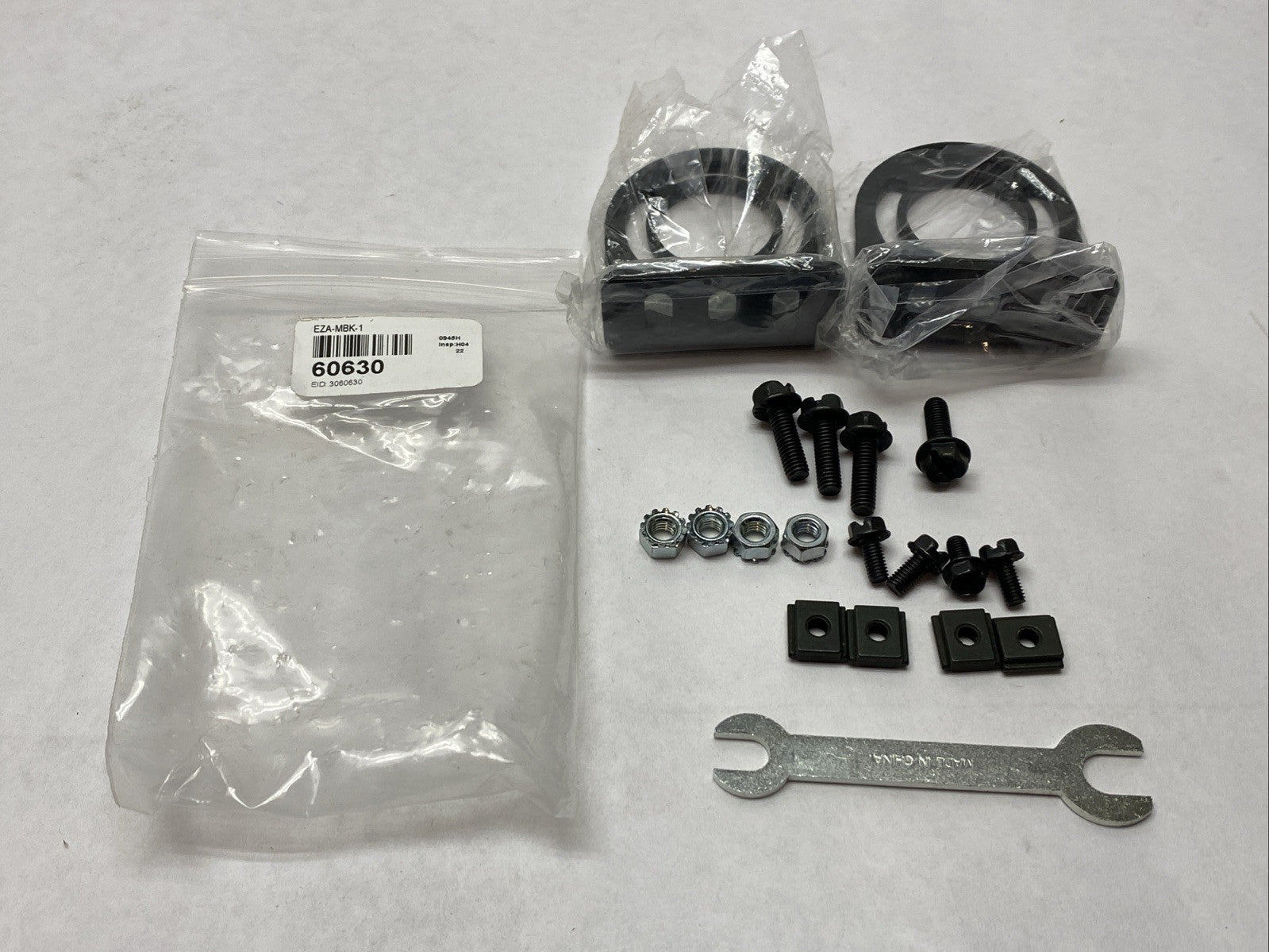 Banner EZA-MBK-1 EZ Screen Accessory Kit 60630 - New - Maverick Industrial Sales