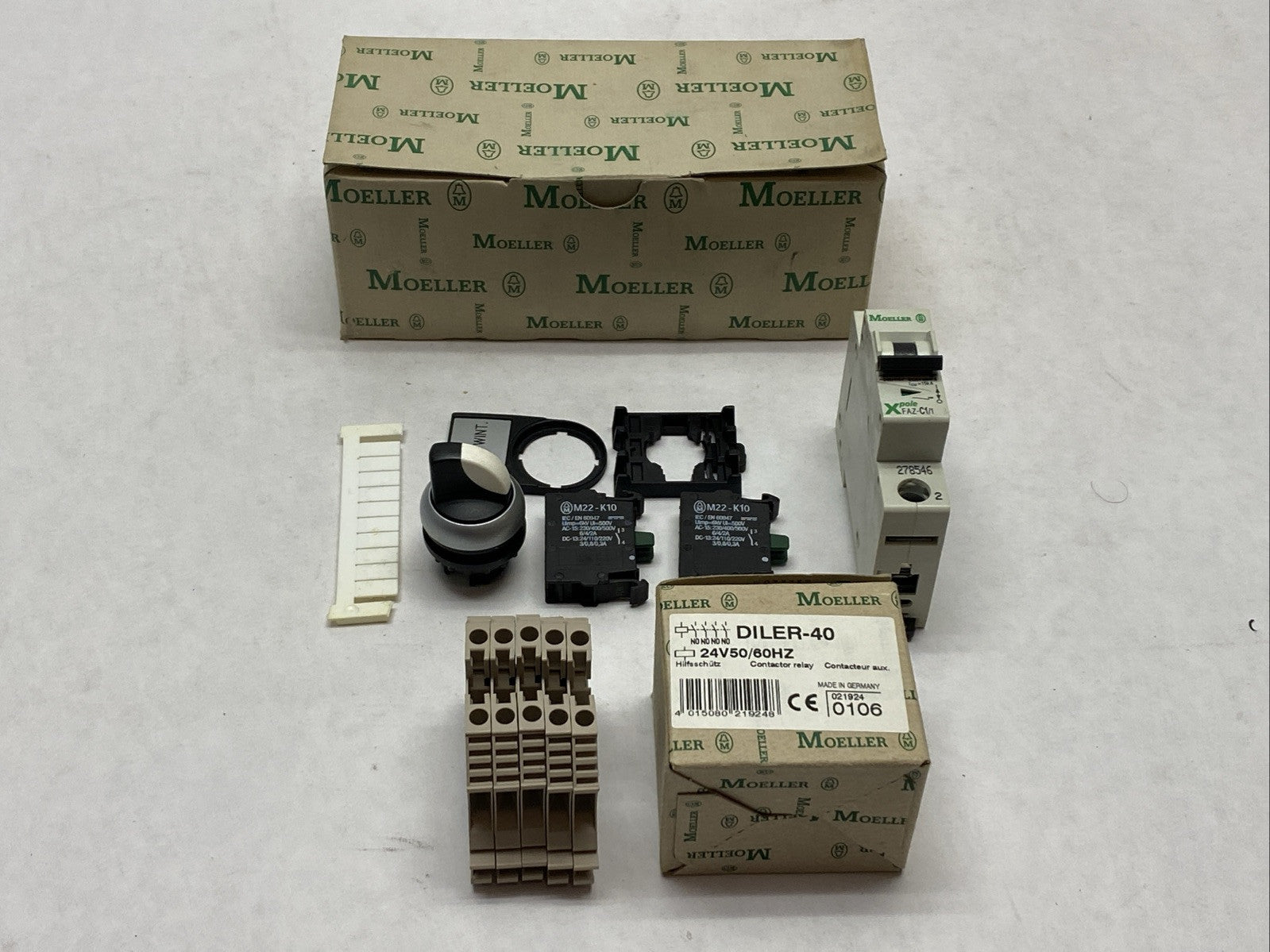 Moeller S-5614 DV-Option Kit DILER-40 FAZ-C1/1 - New – Open box - Maverick Industrial Sales
