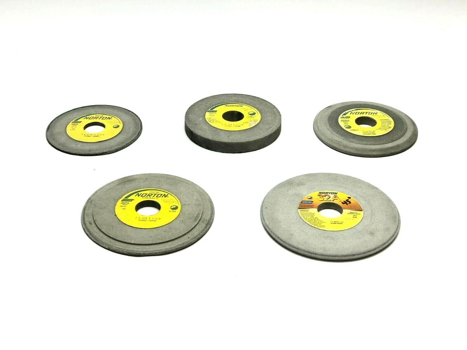 Norton 32A80-I8VBE Grinding Wheels 1-1/4" Bore 3600 RPM LOT OF 5 - Used - Maverick Industrial Sales