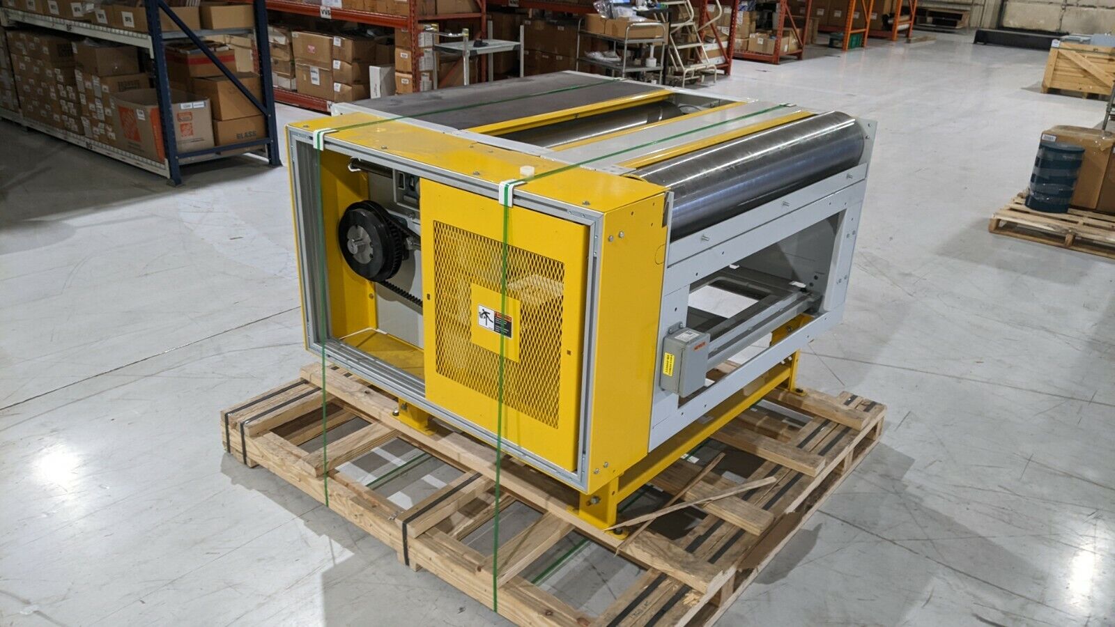 Hytrol 14CM33 Parcel Belt Conveyor BPC 47-1/2" Wide x 17'8" Length Belt - Maverick Industrial Sales