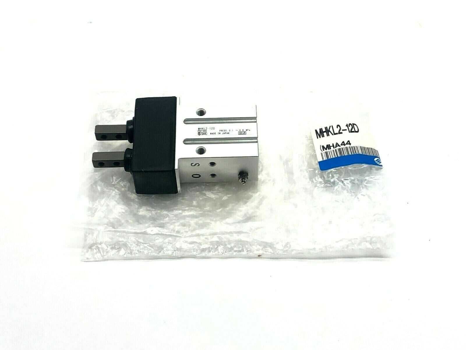 MHKL2-12D | SMC Pneumatic Gripper 0.1~0.6MPa - New - Maverick Industrial Sales