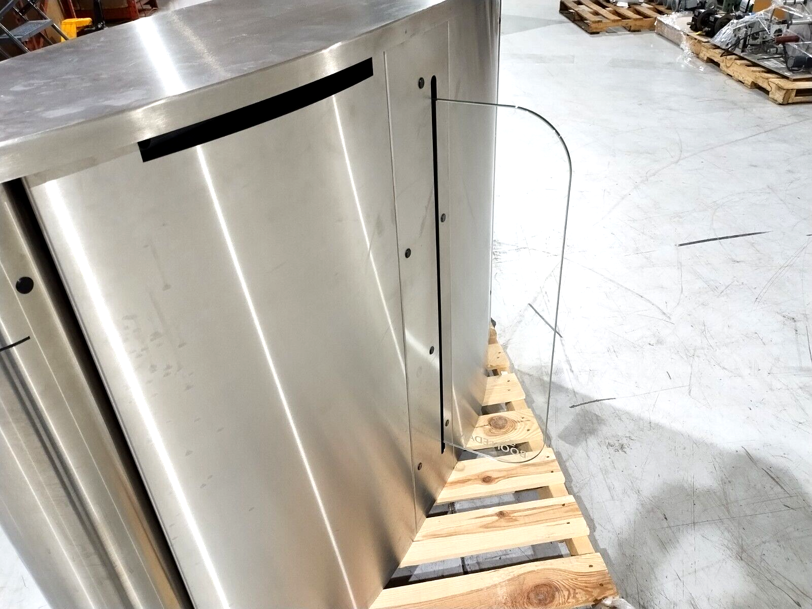 Boon Edam SBSR24XX Speedlane 900 Medium Security Access Gate NO READER - Used - Maverick Industrial Sales