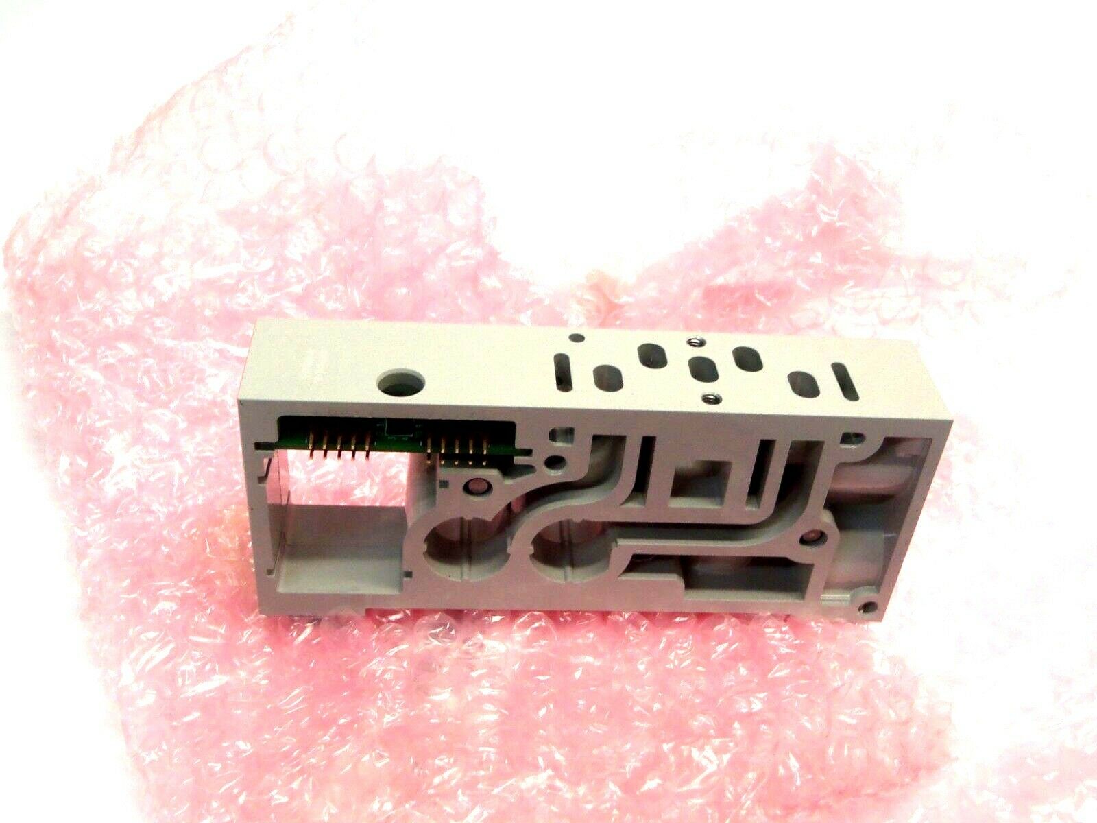 Numatics 006-220D Pneumatic Block Double-Z Board - Maverick Industrial Sales