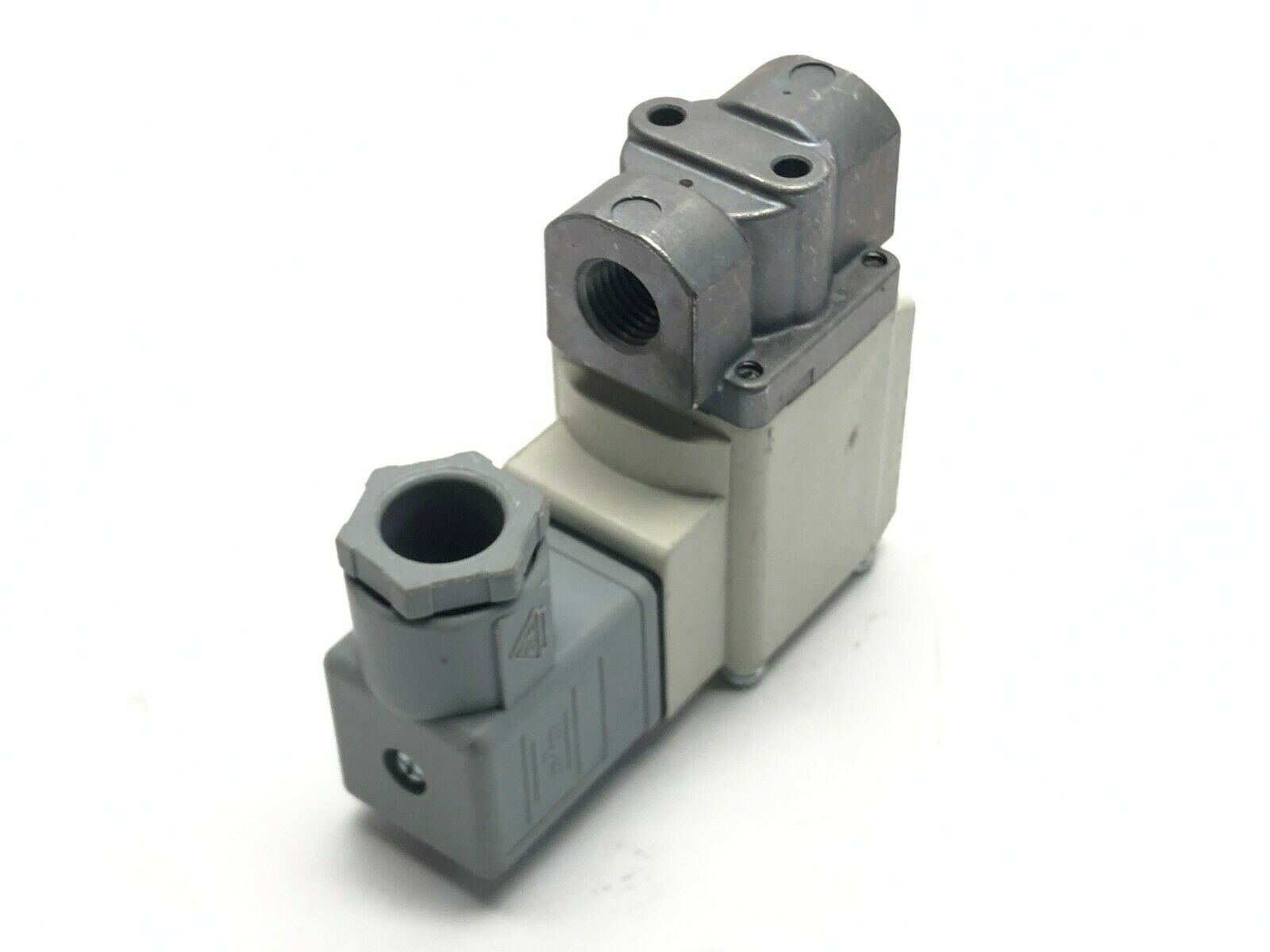VX220BGB | SMC Solenoid Valve 2-Way 0.15MPa - Used - Maverick Industrial Sales