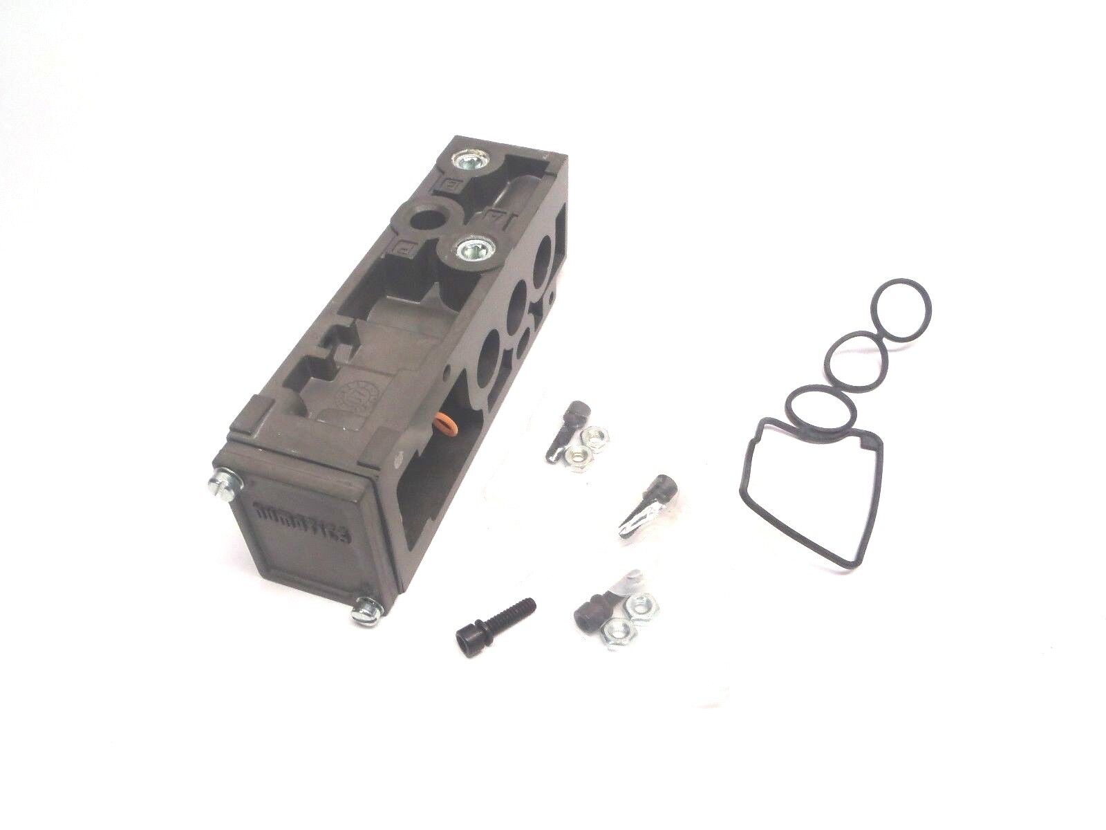 N/A | Numatics Manifold End Plate Kit 2 Valve 6x2" - Used - Maverick Industrial Sales