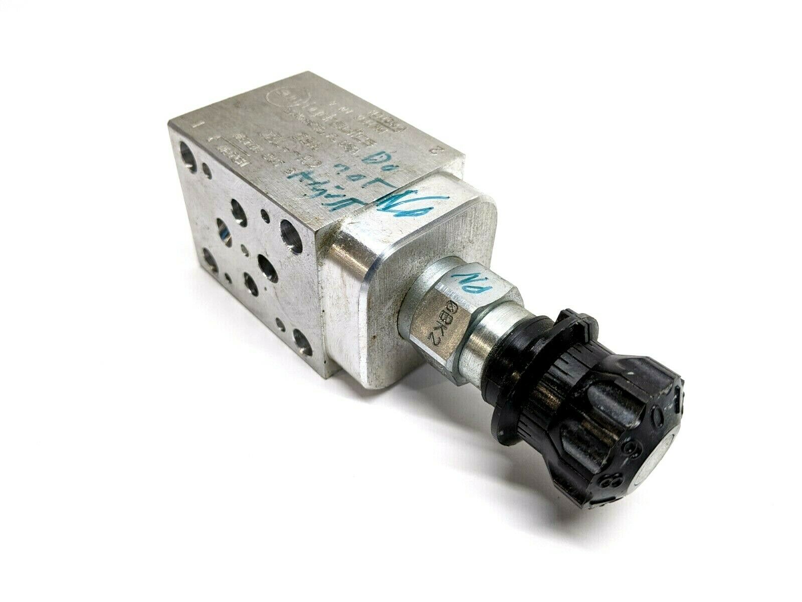 GBA | Sun Hydraulics Sandwich Manifold - Used - Maverick Industrial Sales