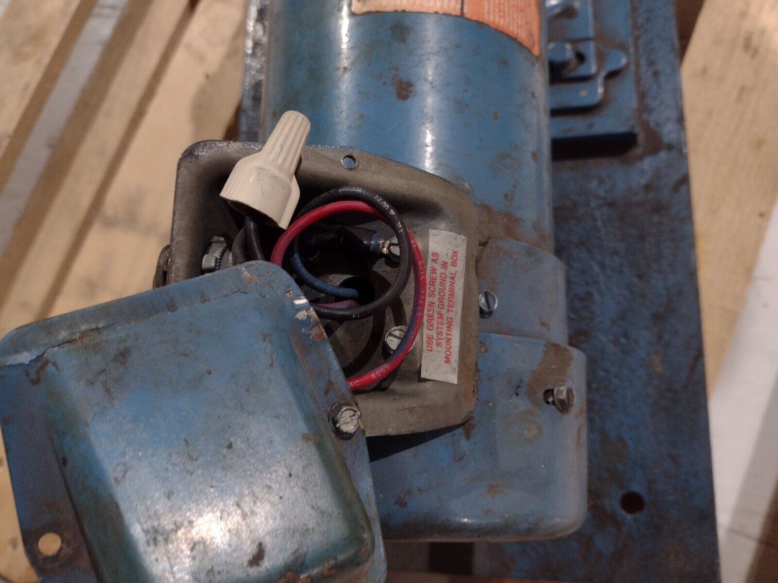 Fluid Power Products B-9000-9CC/REV Pump - Maverick Industrial Sales
