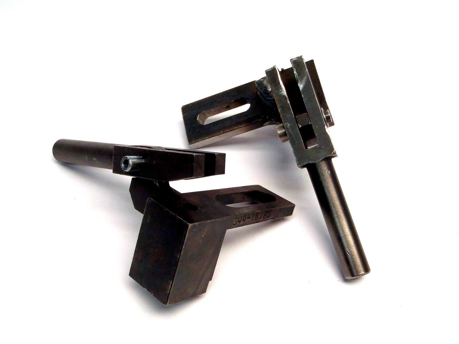 344-101-75/ 344-10074-03 | Lot of (2) Generic Coated Adjustable Bail Lock - Used - Maverick Industrial Sales