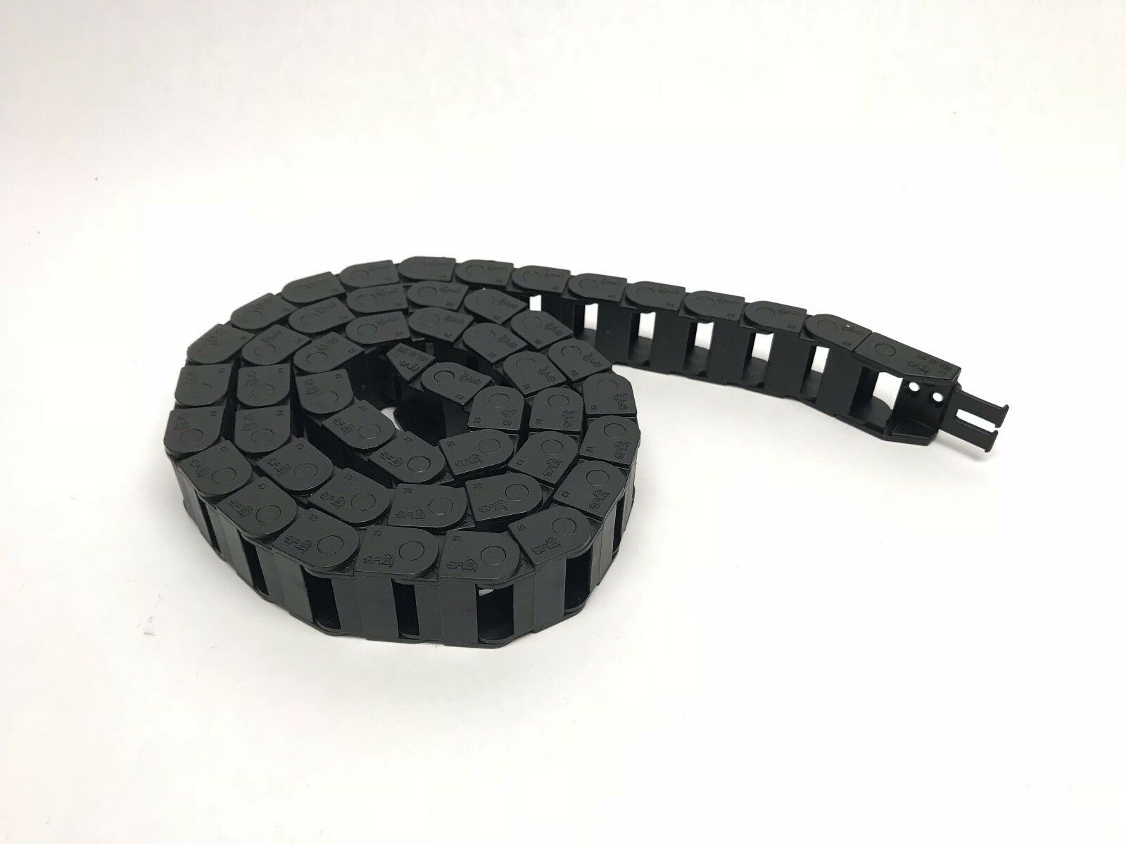 Igus 06.20.018 cable chain robot e-chain energy chain link wire carrier 40" L - Maverick Industrial Sales