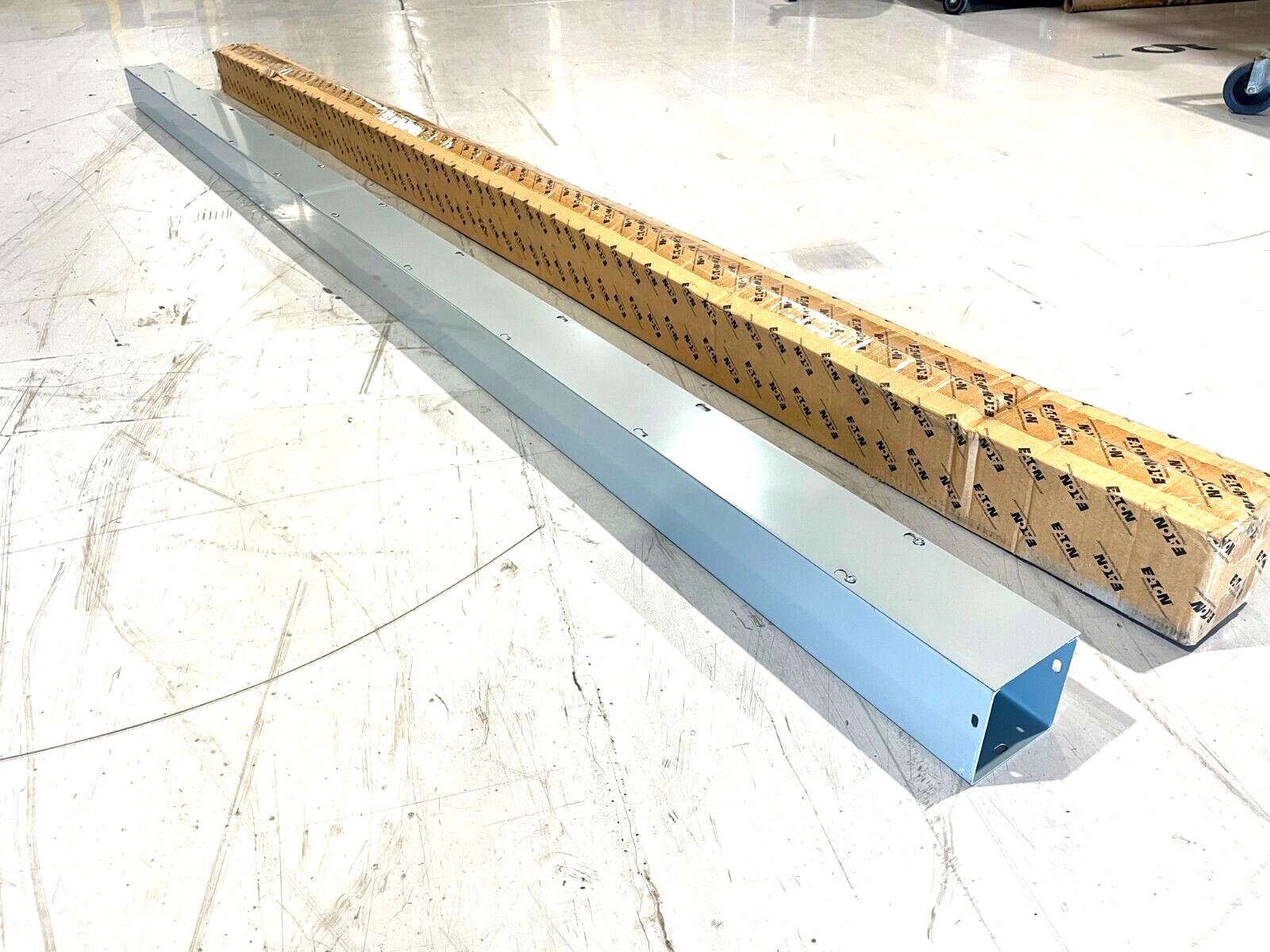 Cooper B-Line 44120 G NK Wireway, 120"L x 4"W x 4"H, Eaton - Maverick Industrial Sales